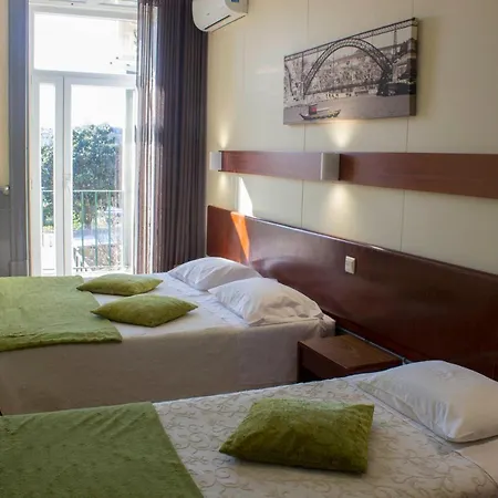 Estoril Hotel *