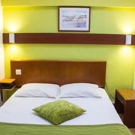 Hotel Estoril Porto